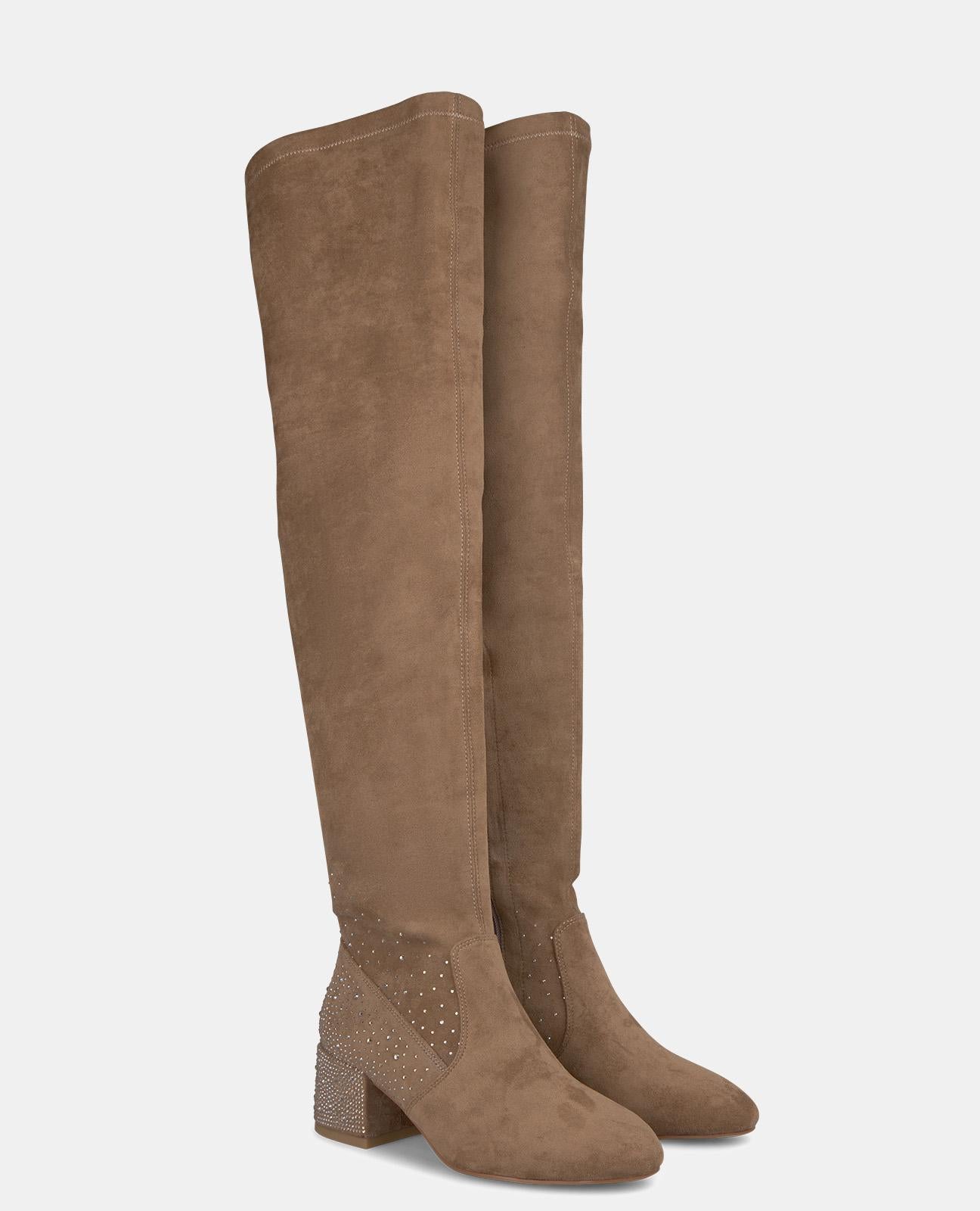 TALON DE BOTTE MOUSQUETAIRE