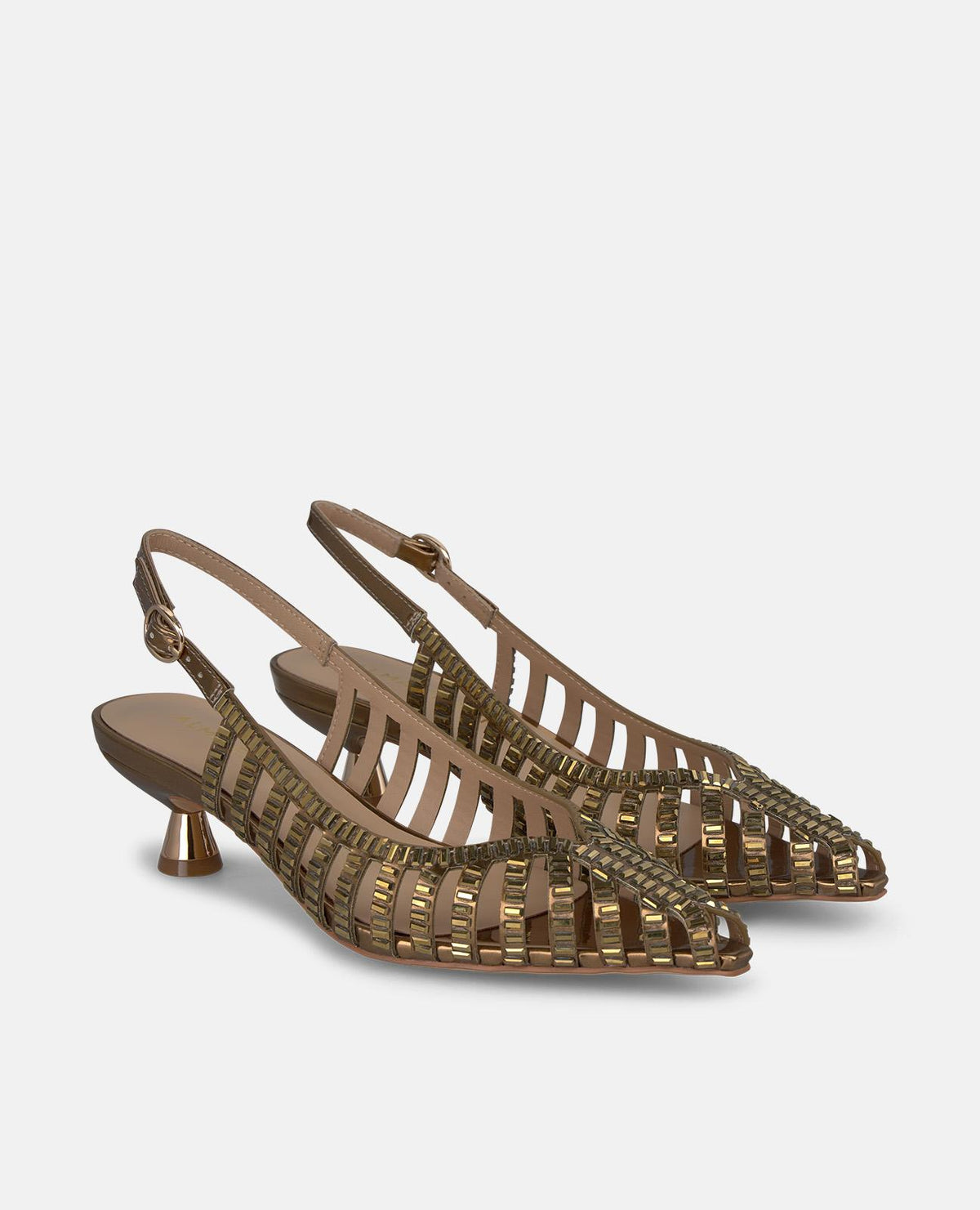 KITTEN HEEL SLIP-ON SHOE