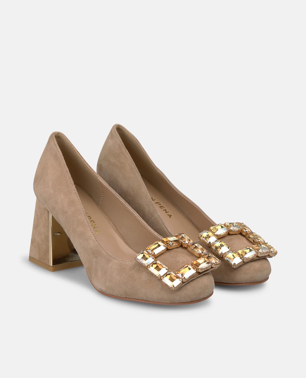 ZAPATO TACÓN DE ANTE CON ADORNO
