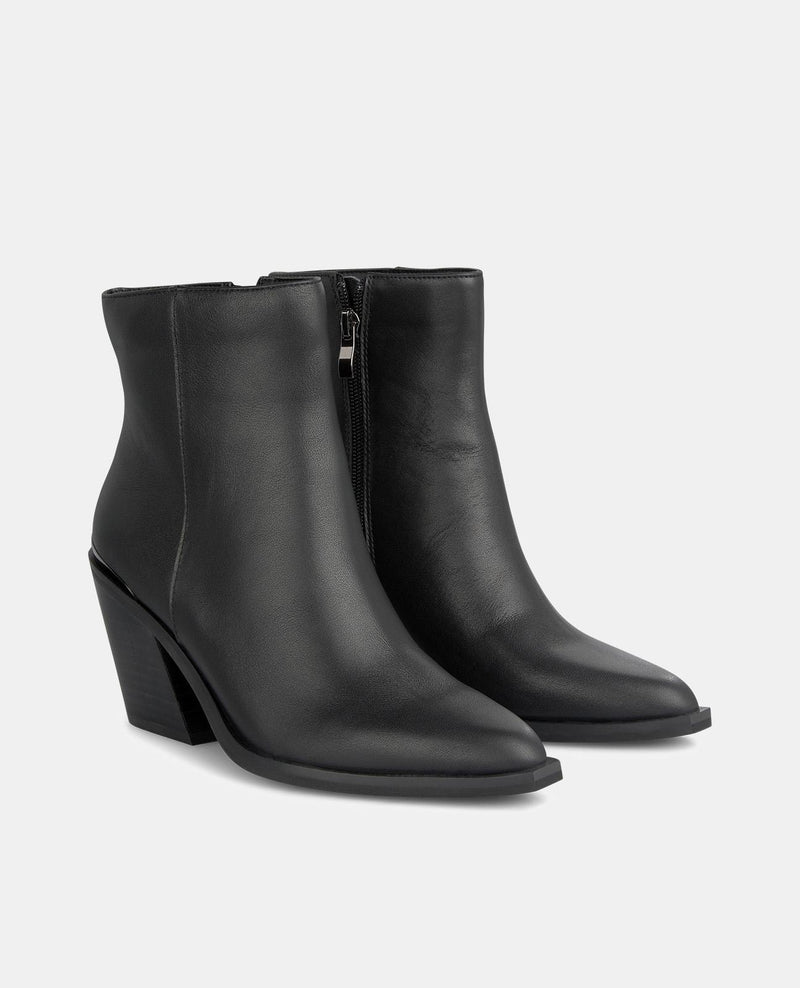 BOTTE DE CHEVILLE AVEC TALON EN MÉTAL