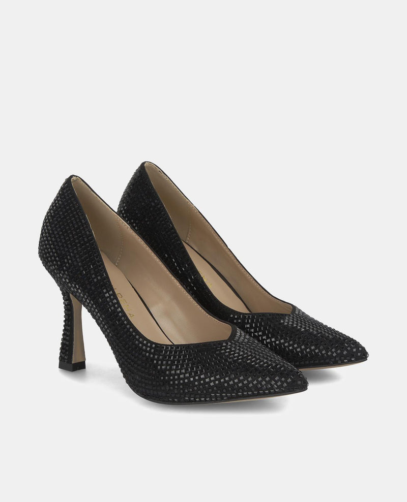 STILETTOABSATZSCHUH MIT STRASSSTEINEN