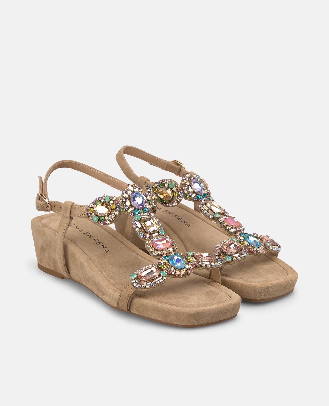 SANDALIA CUÑA PEDRERIA CIRCULAR