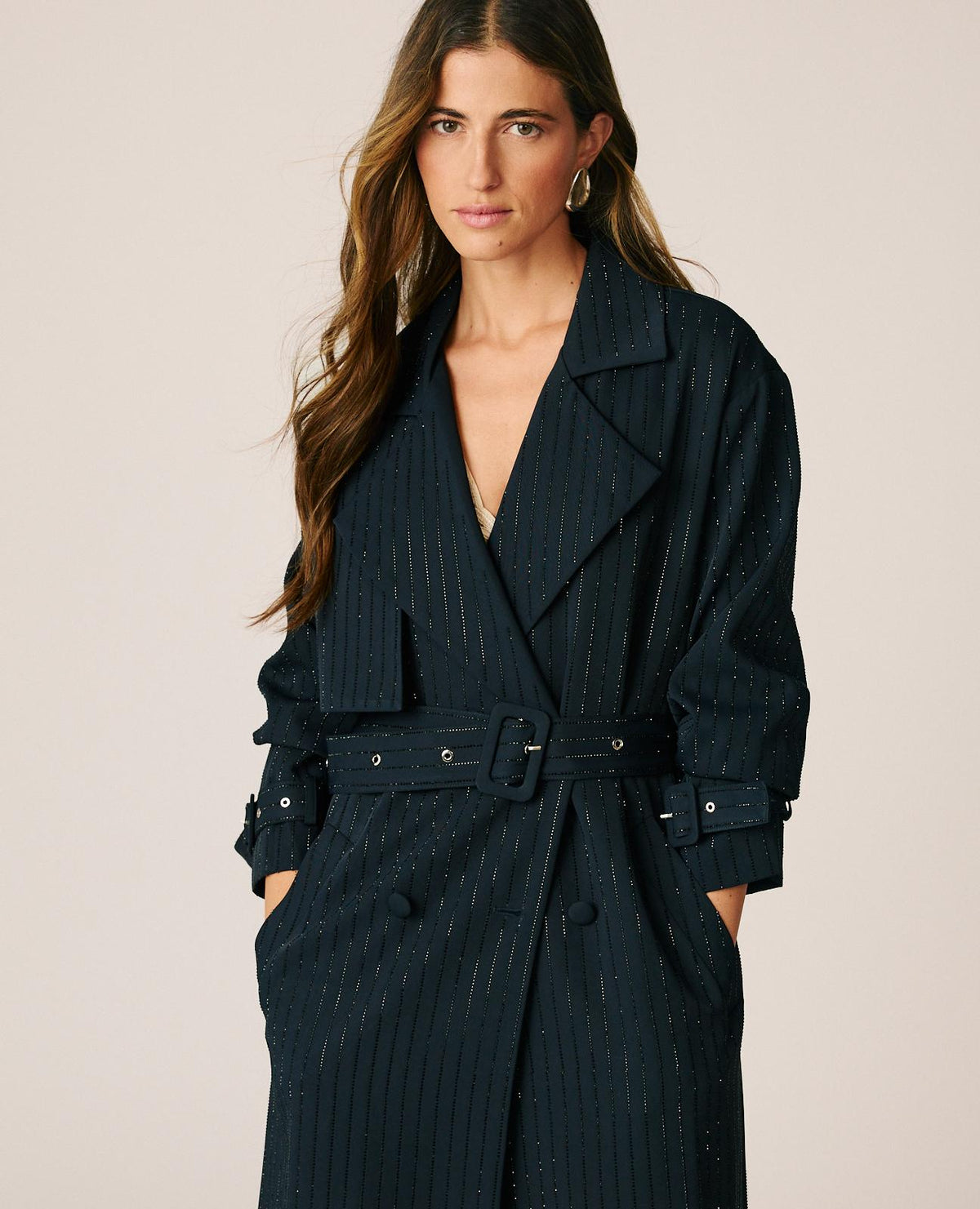 TRENCH CRUZADA BRILLOS