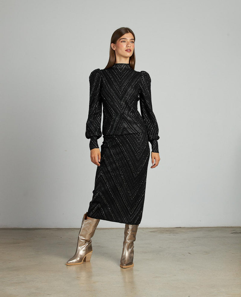 STRICKROCK MIT STRASSSTEINEN