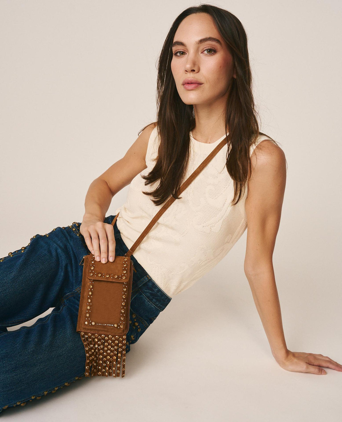 BOLSO CARTERA NATALIA DE ANTE CON FLECOS