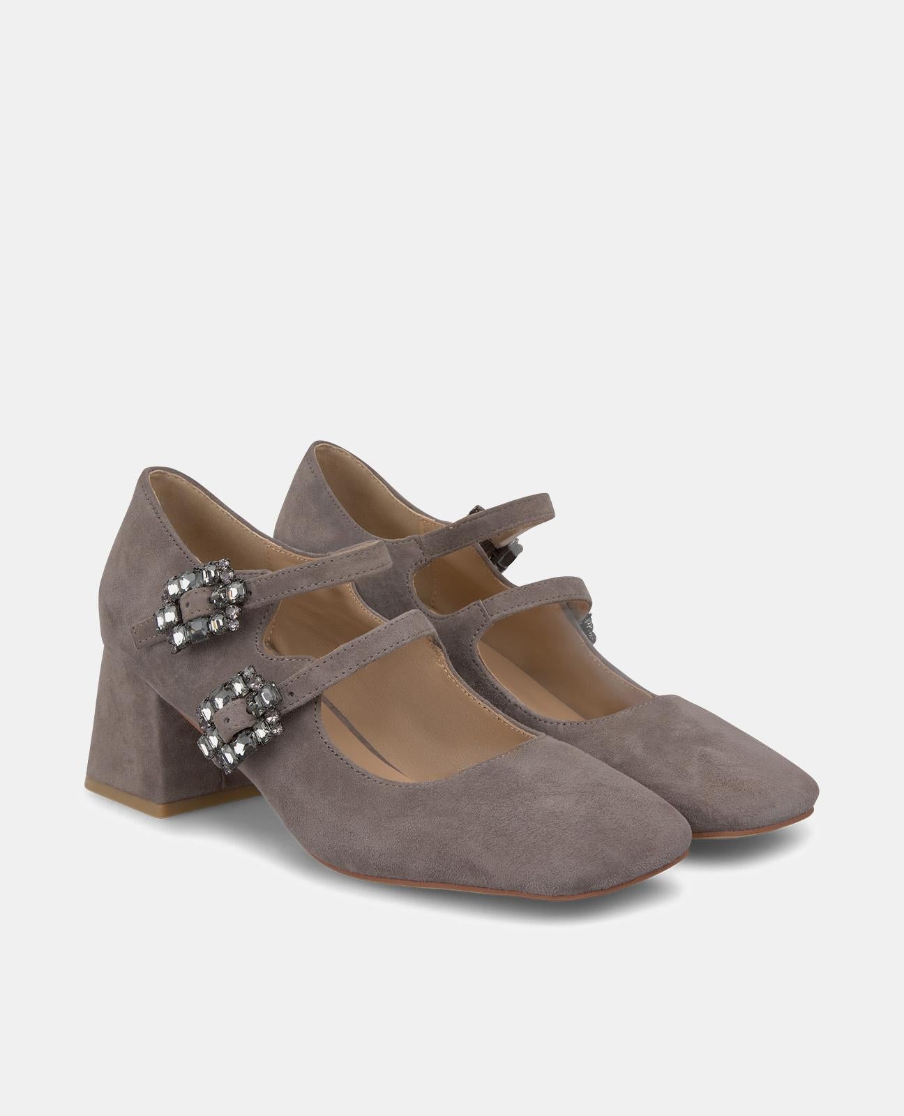 STÖCKELSCHUH MIT SCHNALLEN