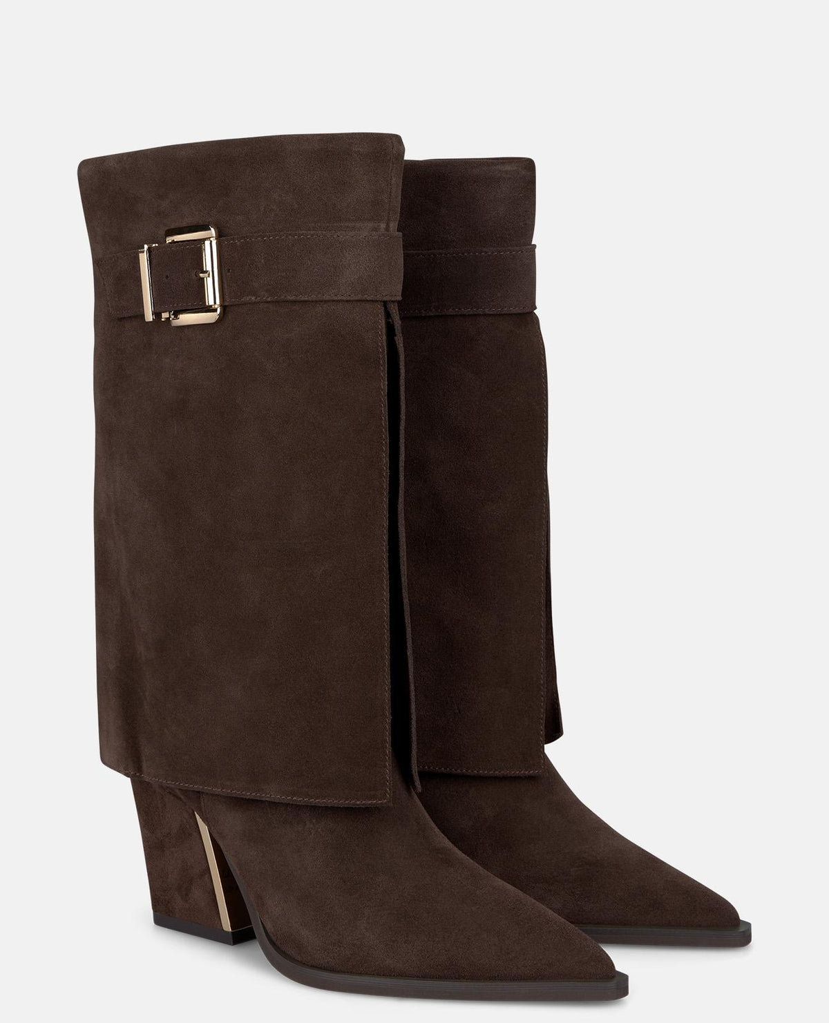BOOT WITH A BUCKLE