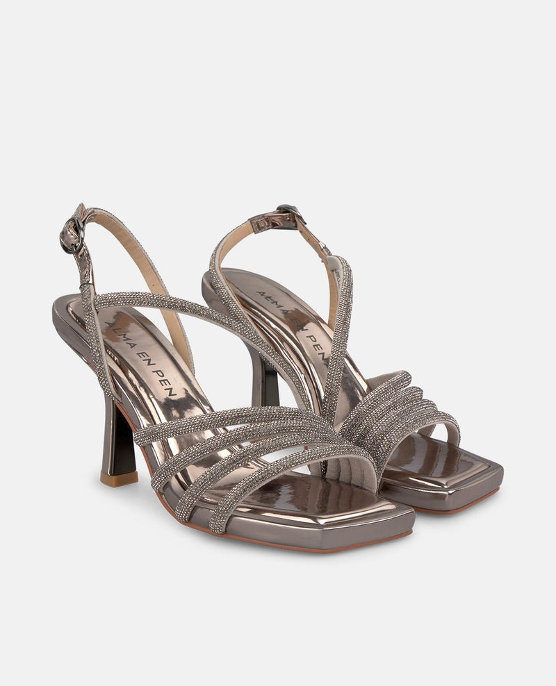 SANDAL CON TALLONE E DETTAGLIO STRASS