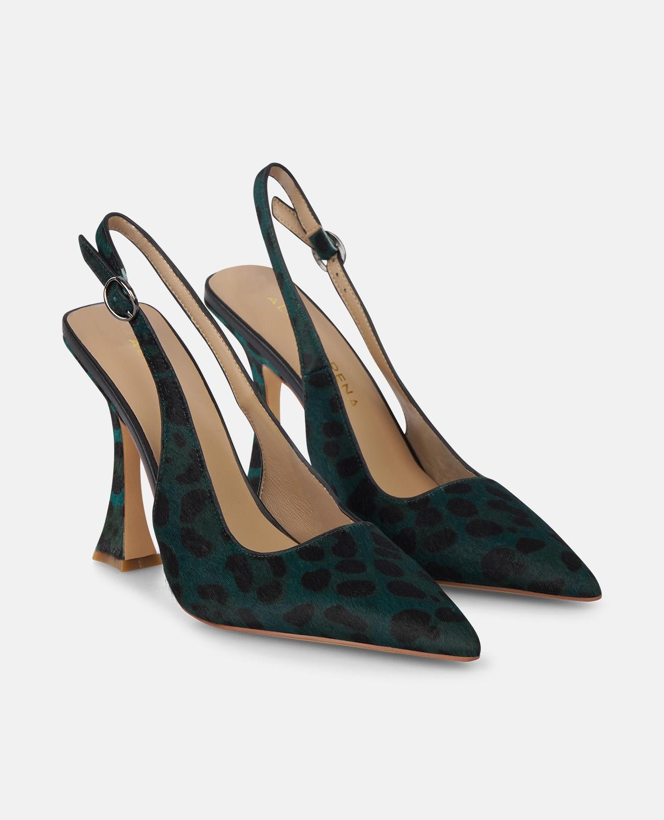 DESTALONADO CON TACÓN HEBILLA