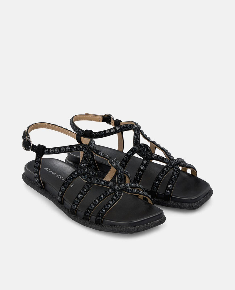 FLAT SANDAL WITH SHINY STRAP