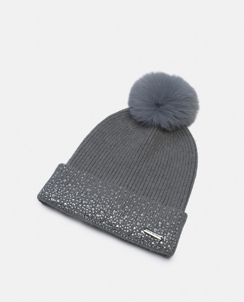 GORRO PUNTO ABALORIOS