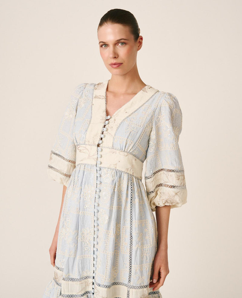 VESTIDO MIDI BORDADO GEOMÉTRICO