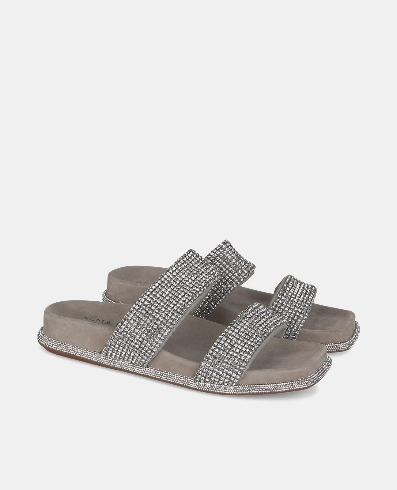 SANDALIA PLANA TIRAS STRASS