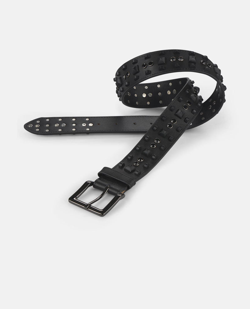 CINTURÓN CON DETALLES