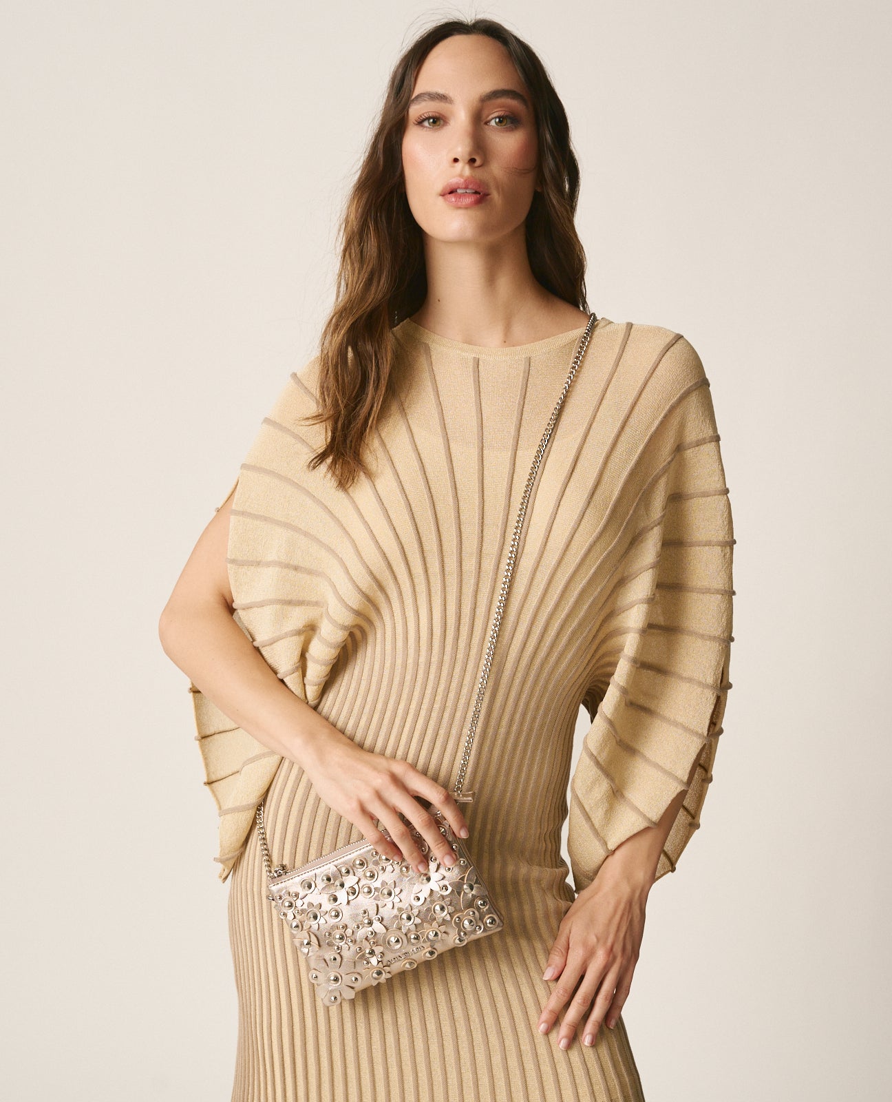BOLSO BANDOLERA FLORES