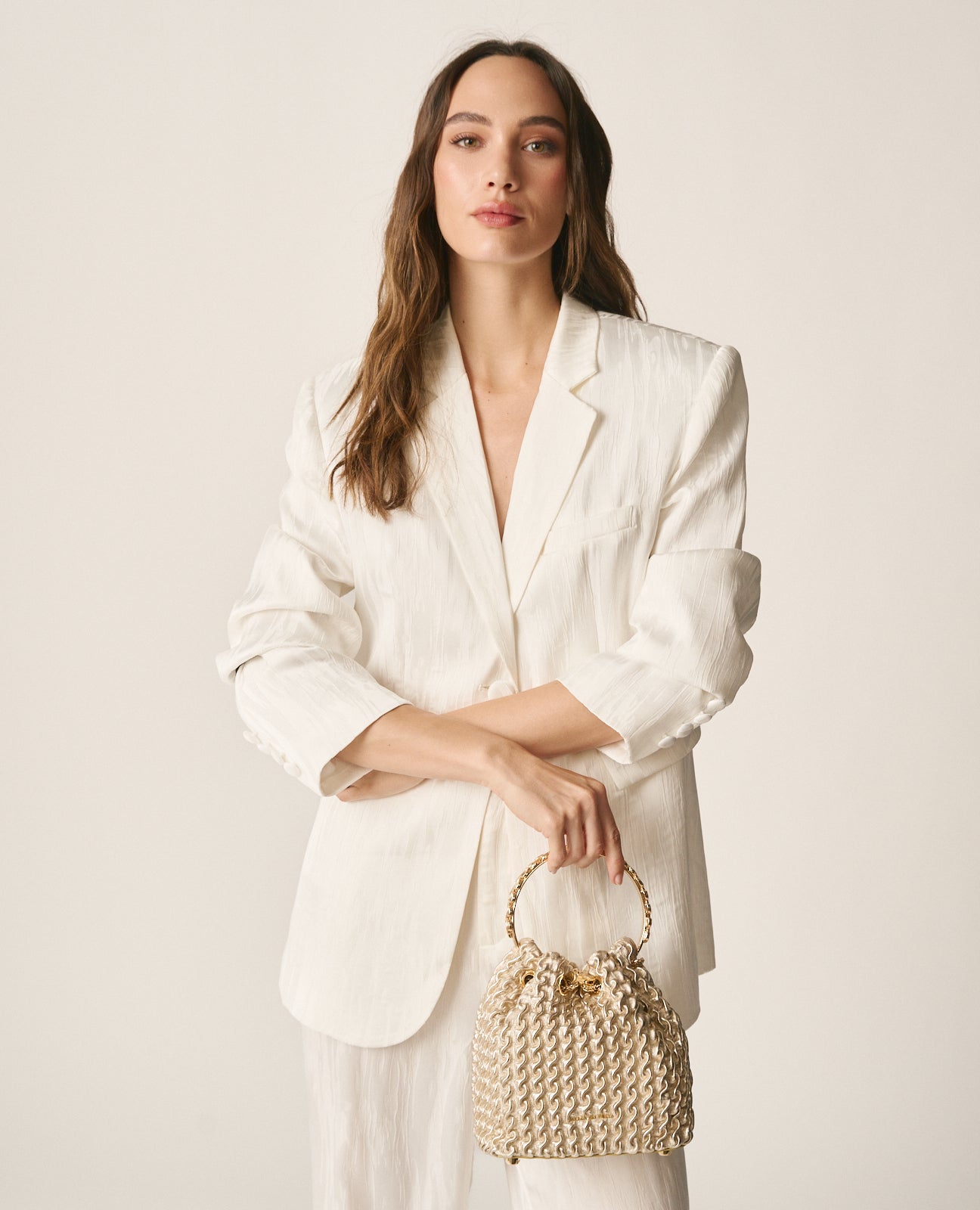 BOLSO BOMBONERA RELIEVE