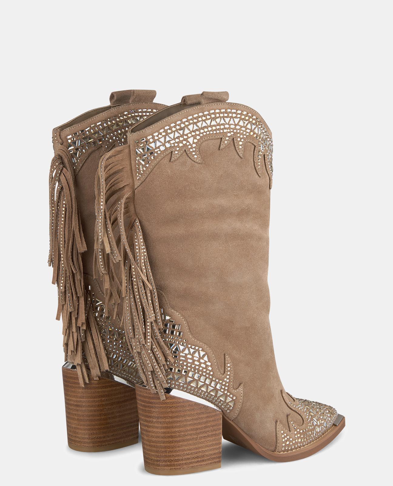 SHINY FRINGED HALF-BOOT