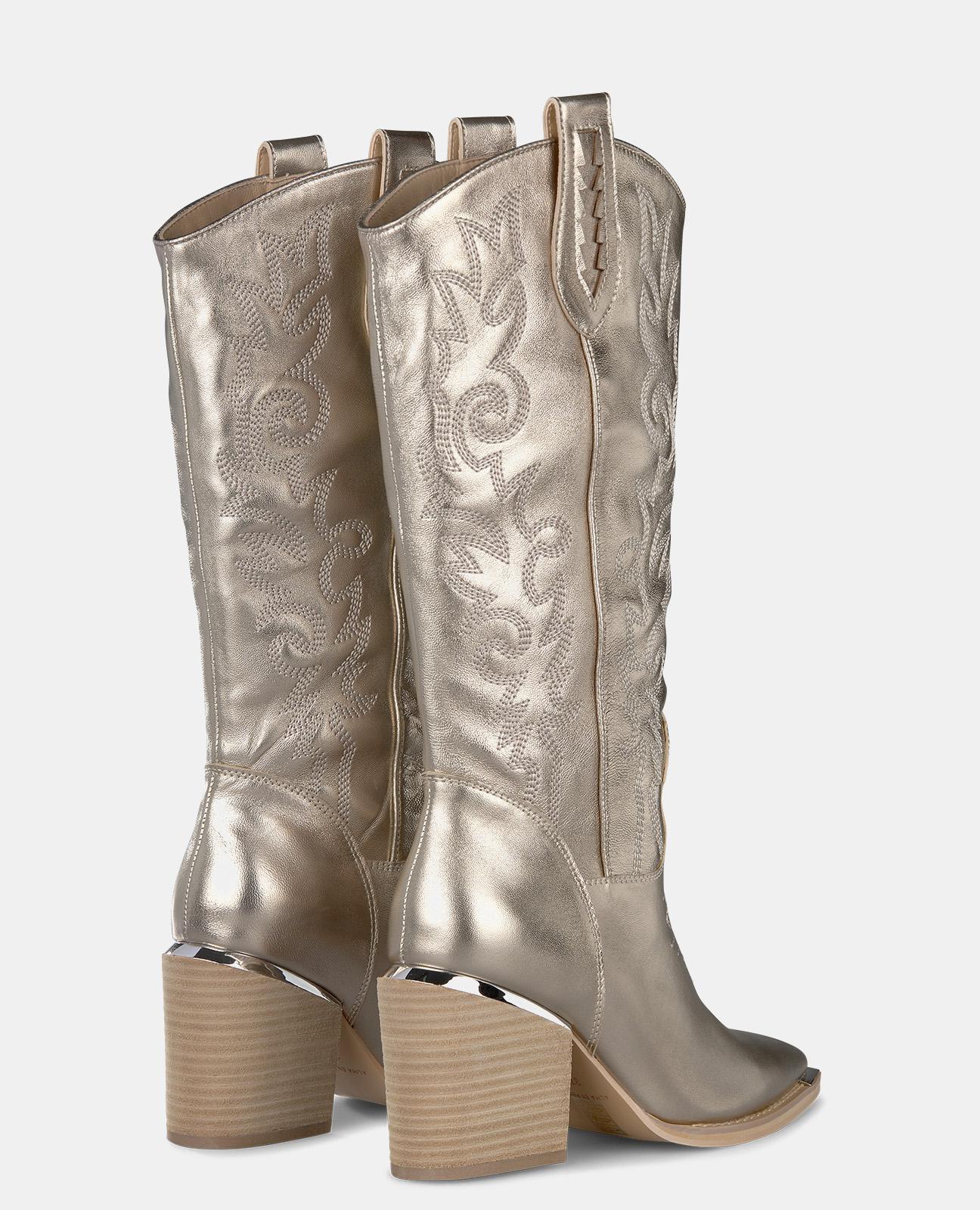 COWBOY BOOT HEEL