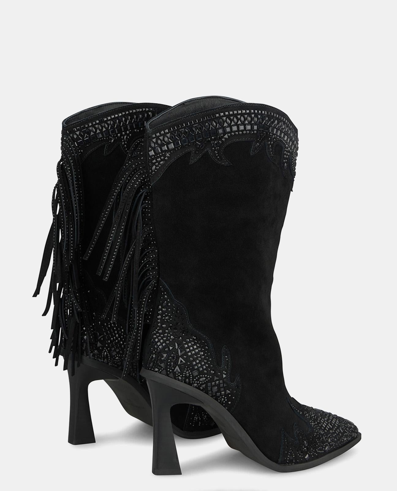 BACK FRINGED BOOT