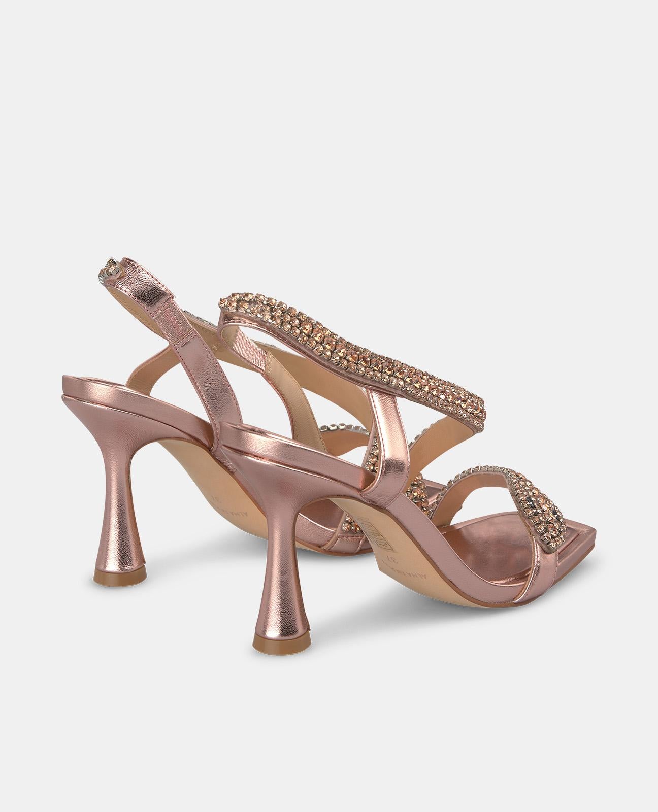 CIRCULAR HEEL SNAKE SANDAL