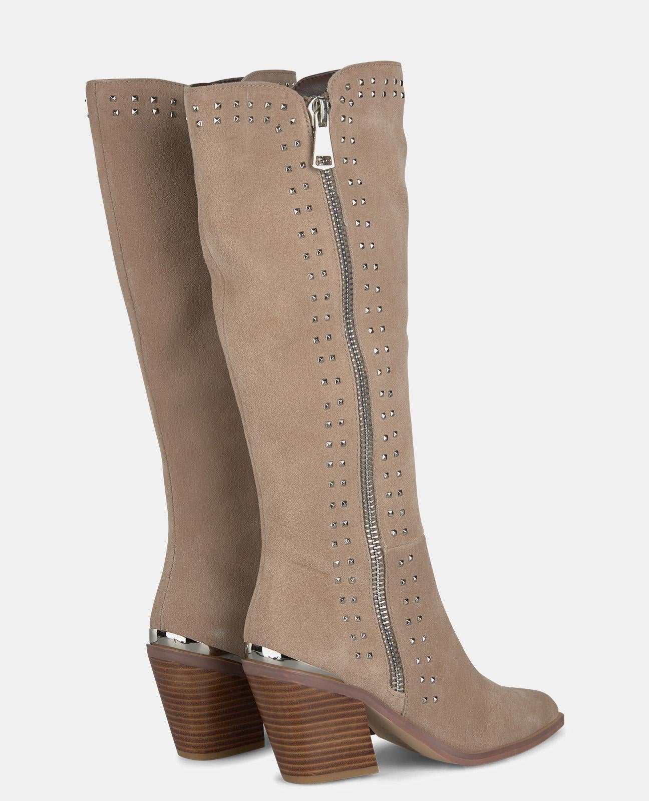 ZIPPER HEEL BOOT