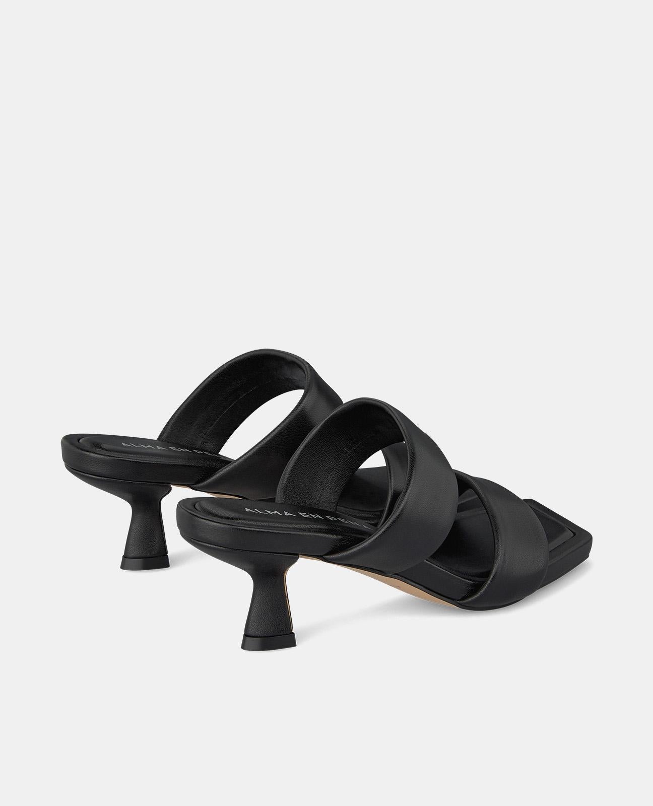 HEELED SANDAL WITH STRAPS