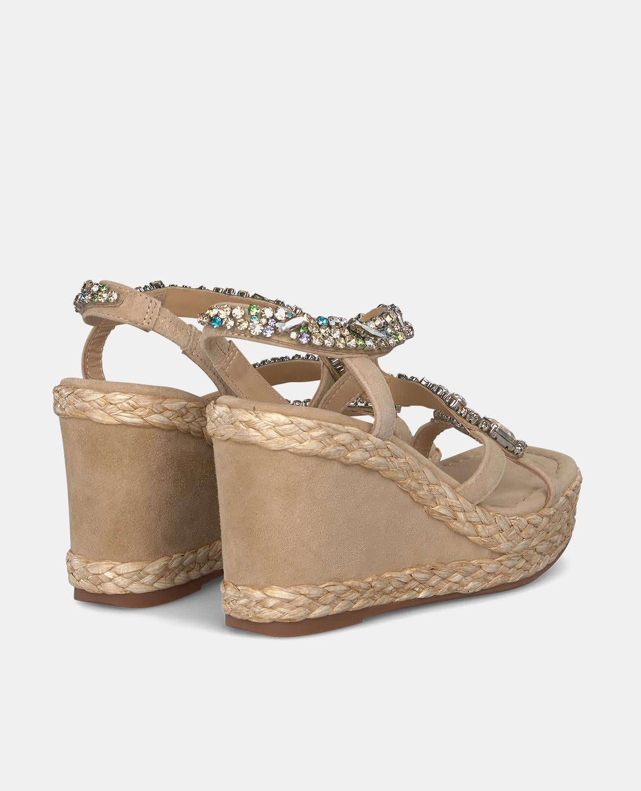 WEDGE SANDAL WITH SNAKE