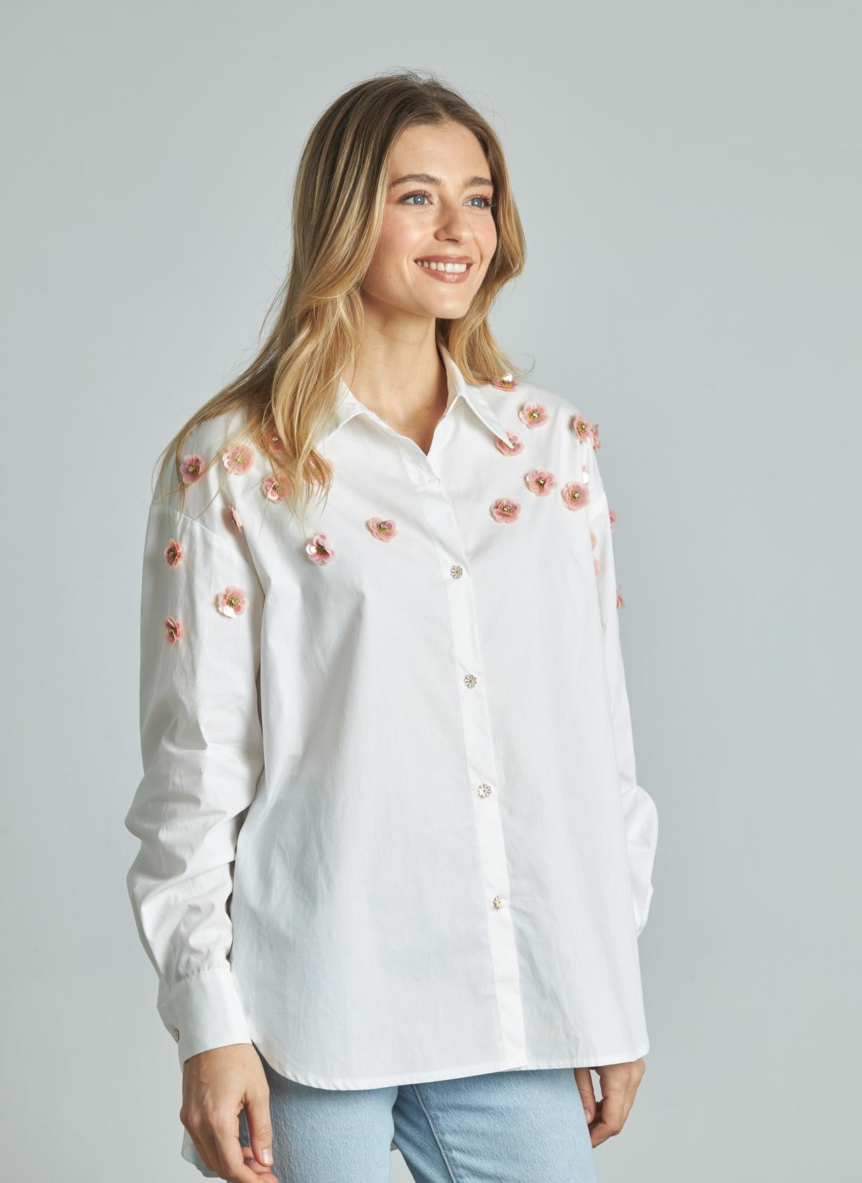 CAMISA BOTÓN FLOR