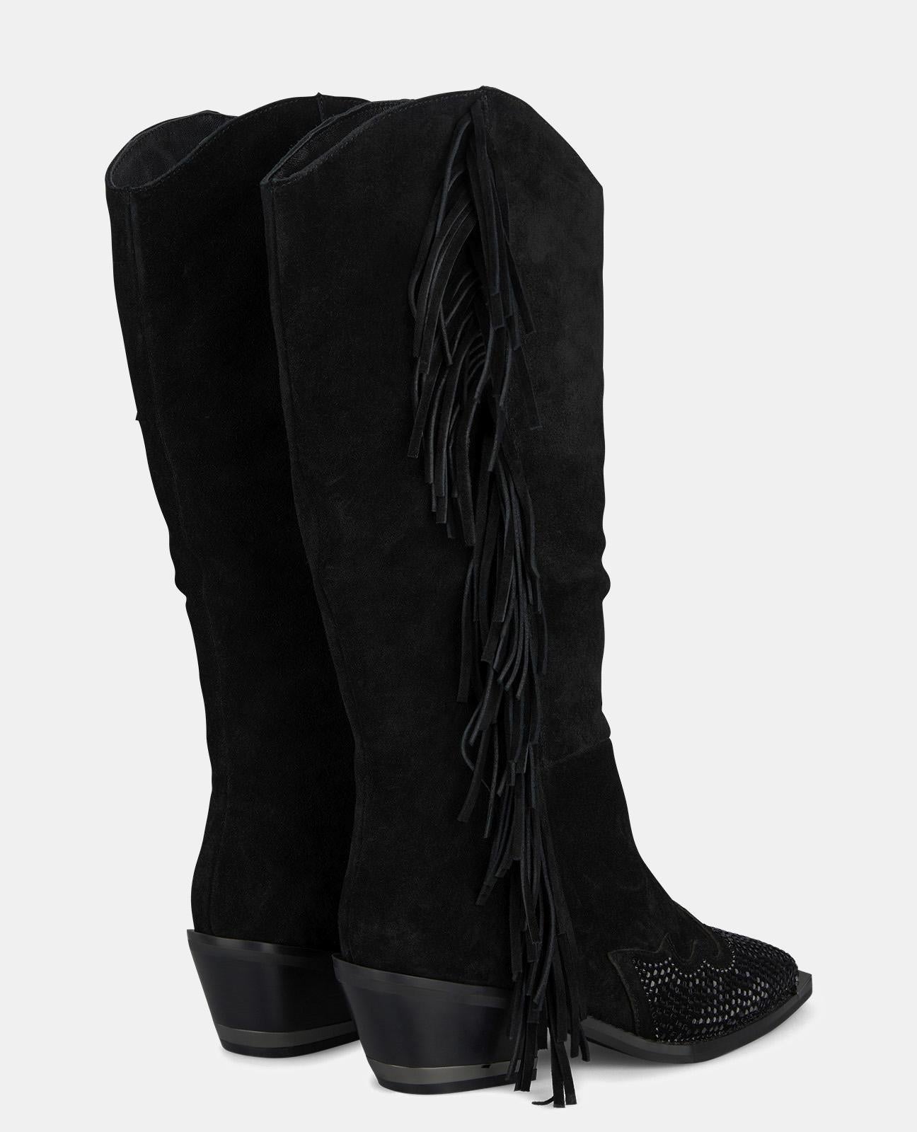 FRINGED FLAT HEEL BOOT