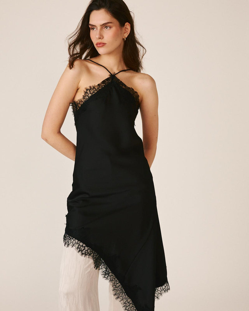 VESTIDO LINGERIE ASSIMÉTRICO