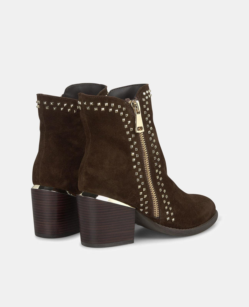 BOTTINES CLOUTÉES AVEC FERMETURE ÉCLAIR