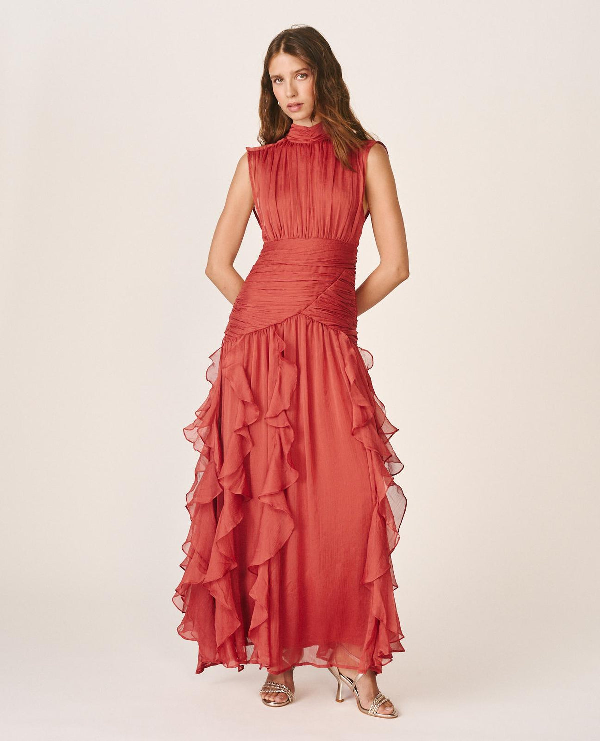 VESTIDO LARGO VOLANTES