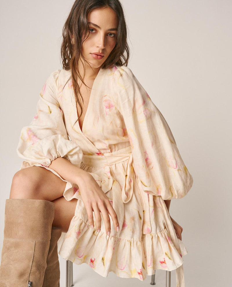 VESTIDO CORTO ESTAMPADO LAZO