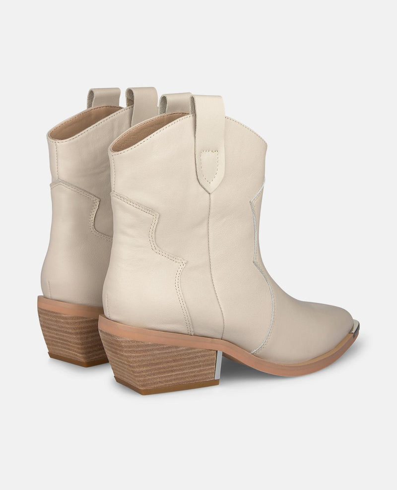 BOTÍN ESTILO COWBOY