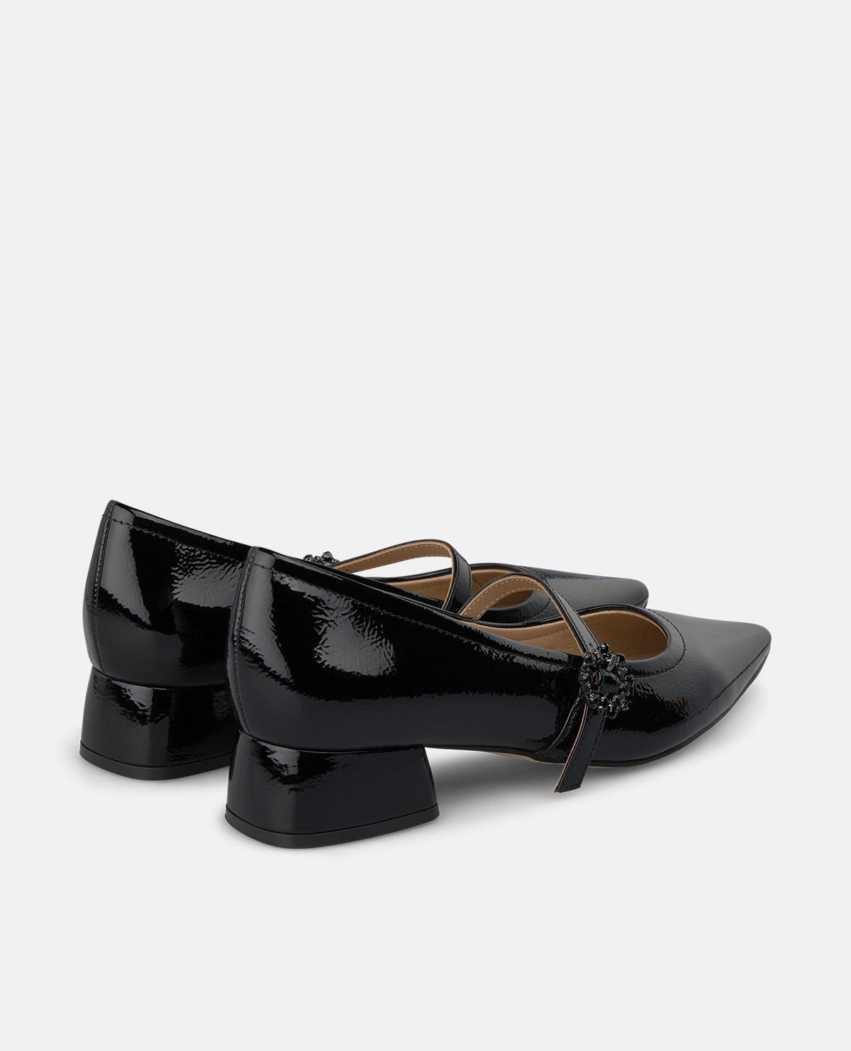 BUCKLE SHOE