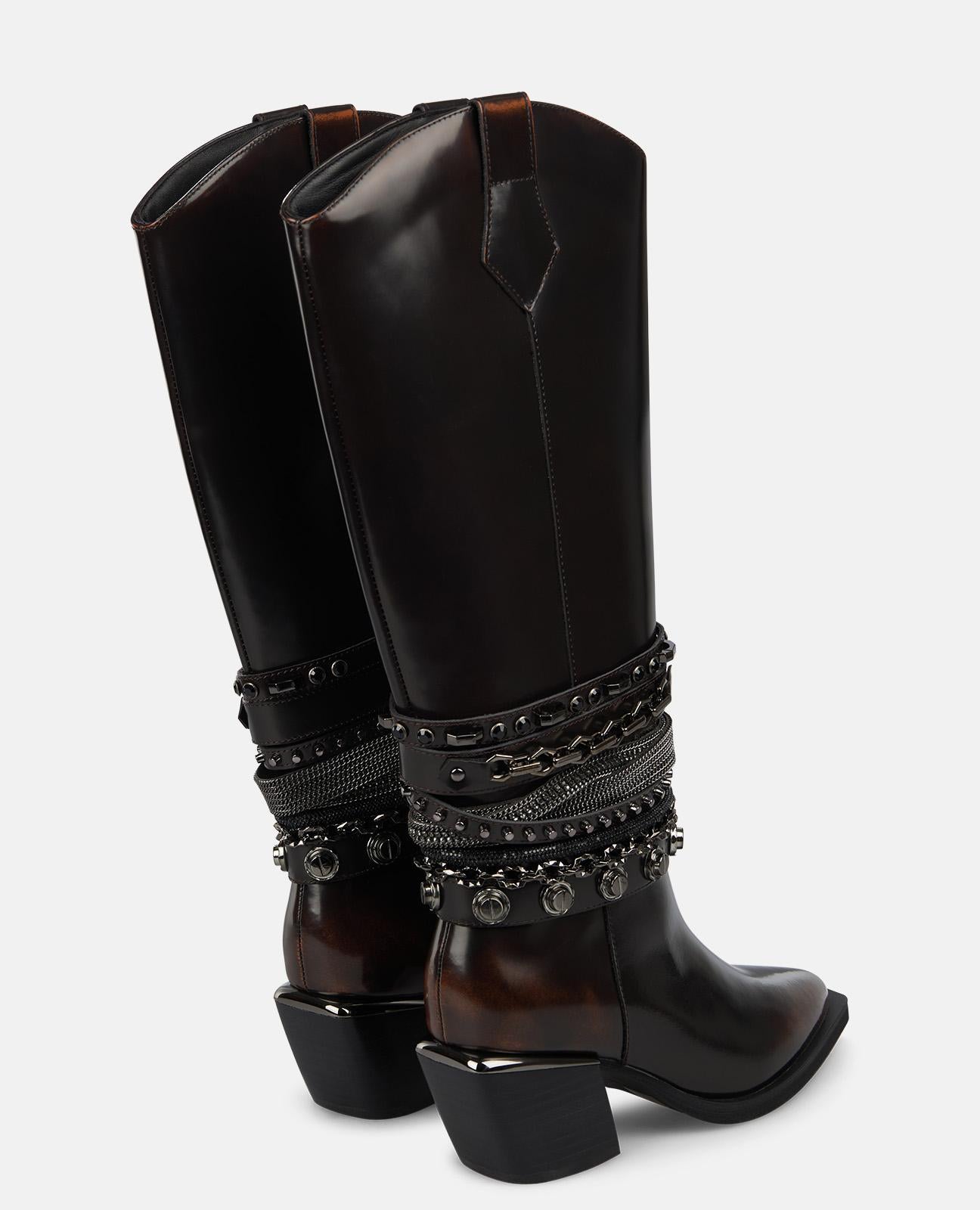 BOTA TACÓN CAÑA ABALORIOS