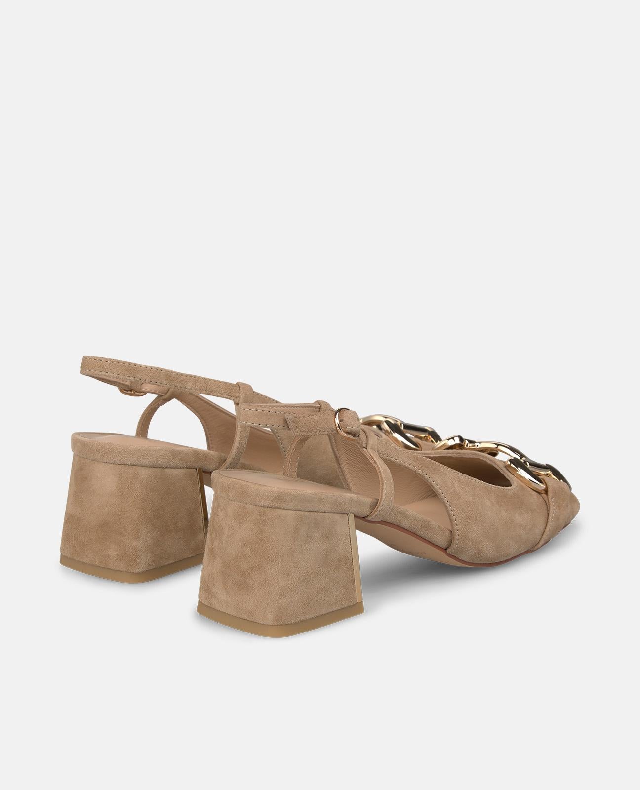 ZAPATO DESTALONADO CON HEBILLA