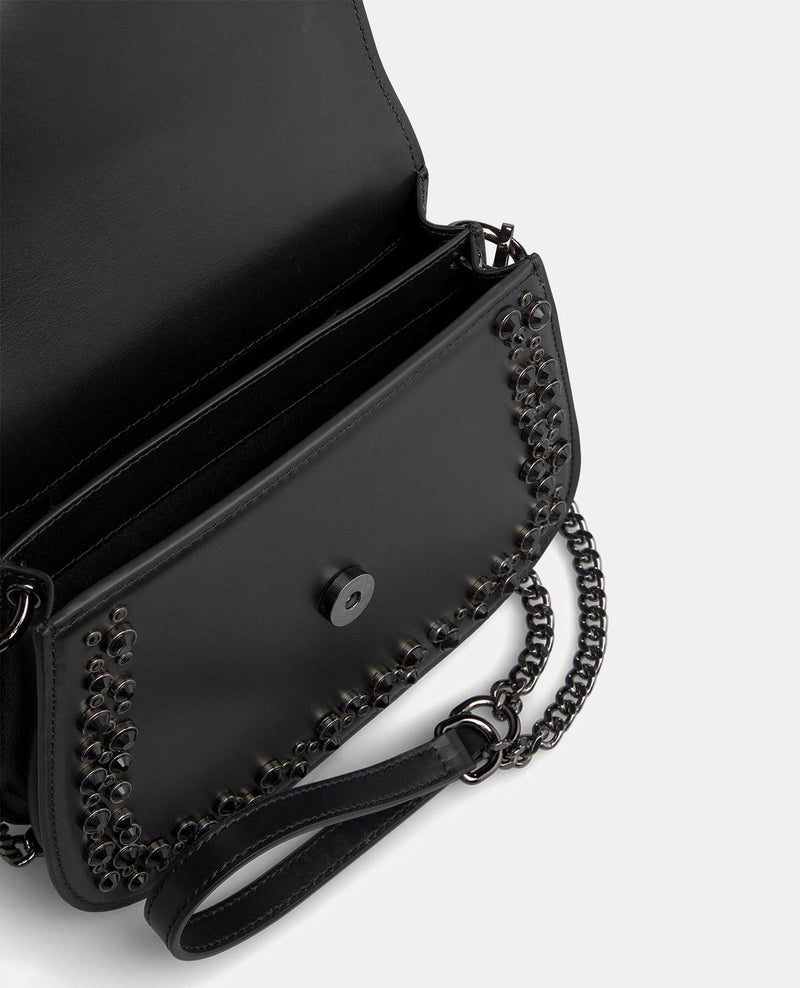 STRASSBESETZTE HANDTASCHE