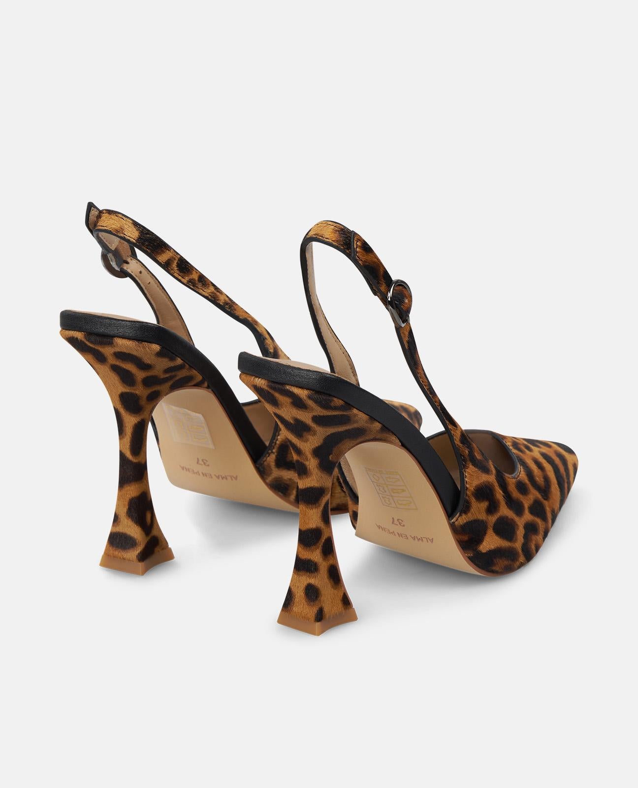 DESTALONADO CON TACÓN HEBILLA