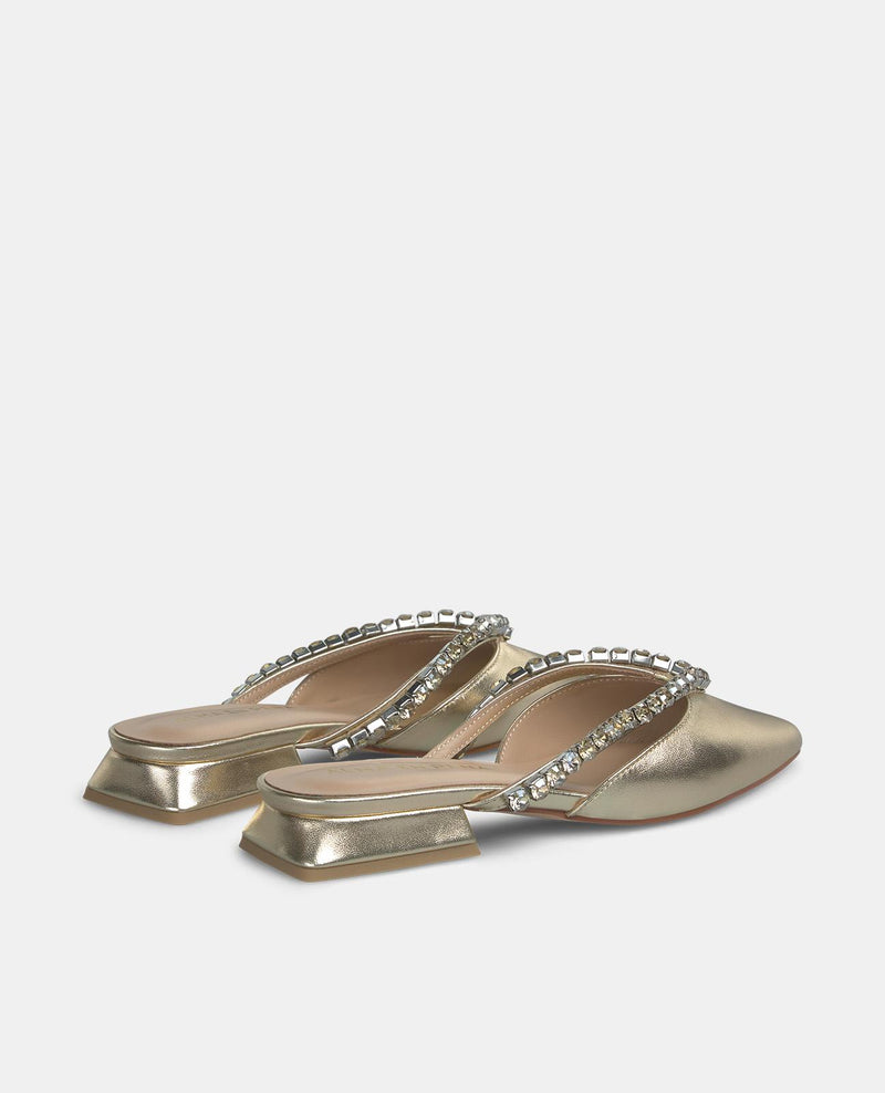 SAPATOS RASOS COM TIRAS