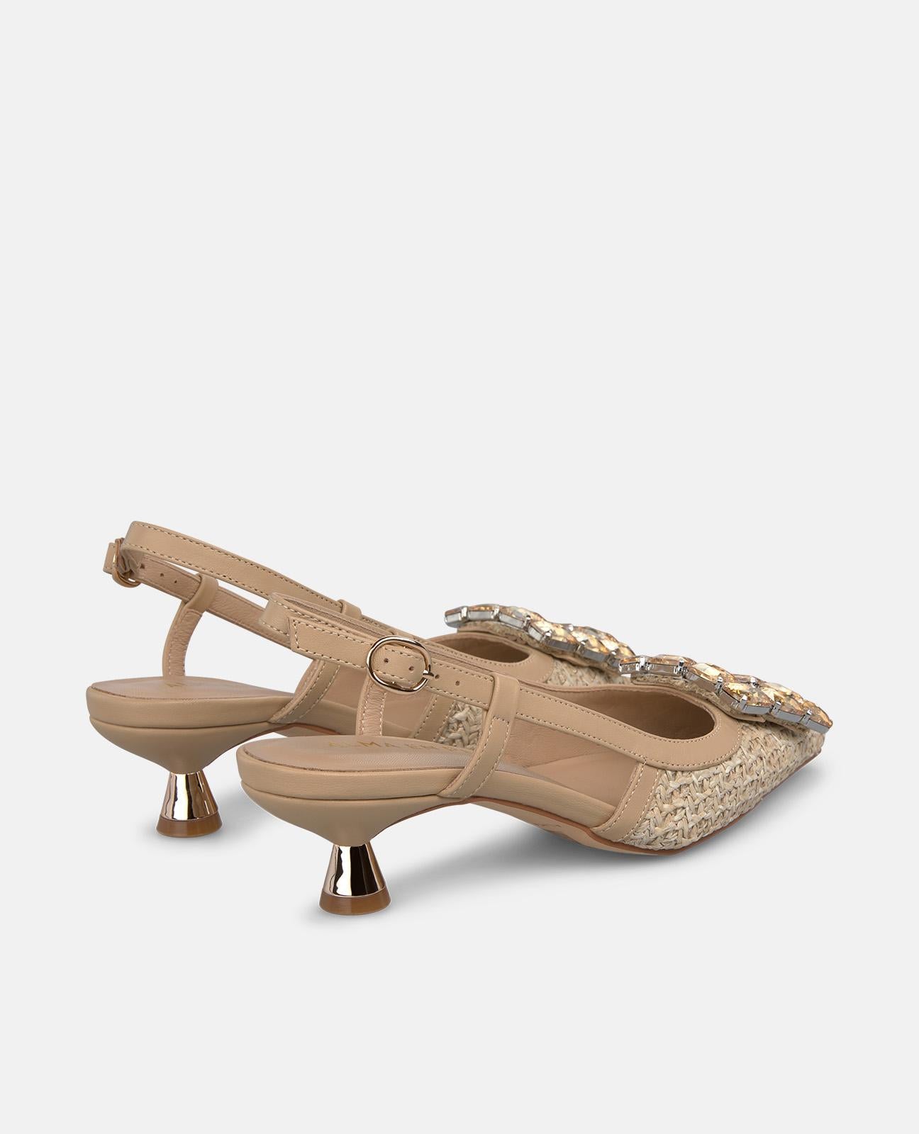 SAPATO SEM SALTO EM RAFIA