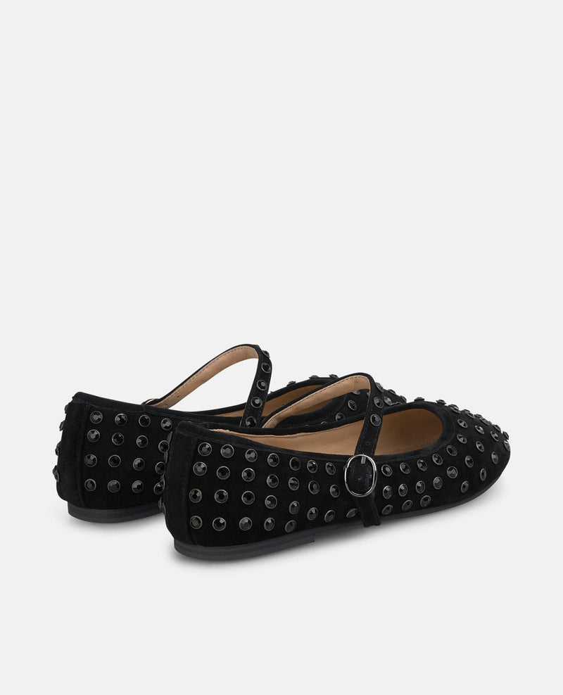 BAILARINA SERRAJE TACHAS