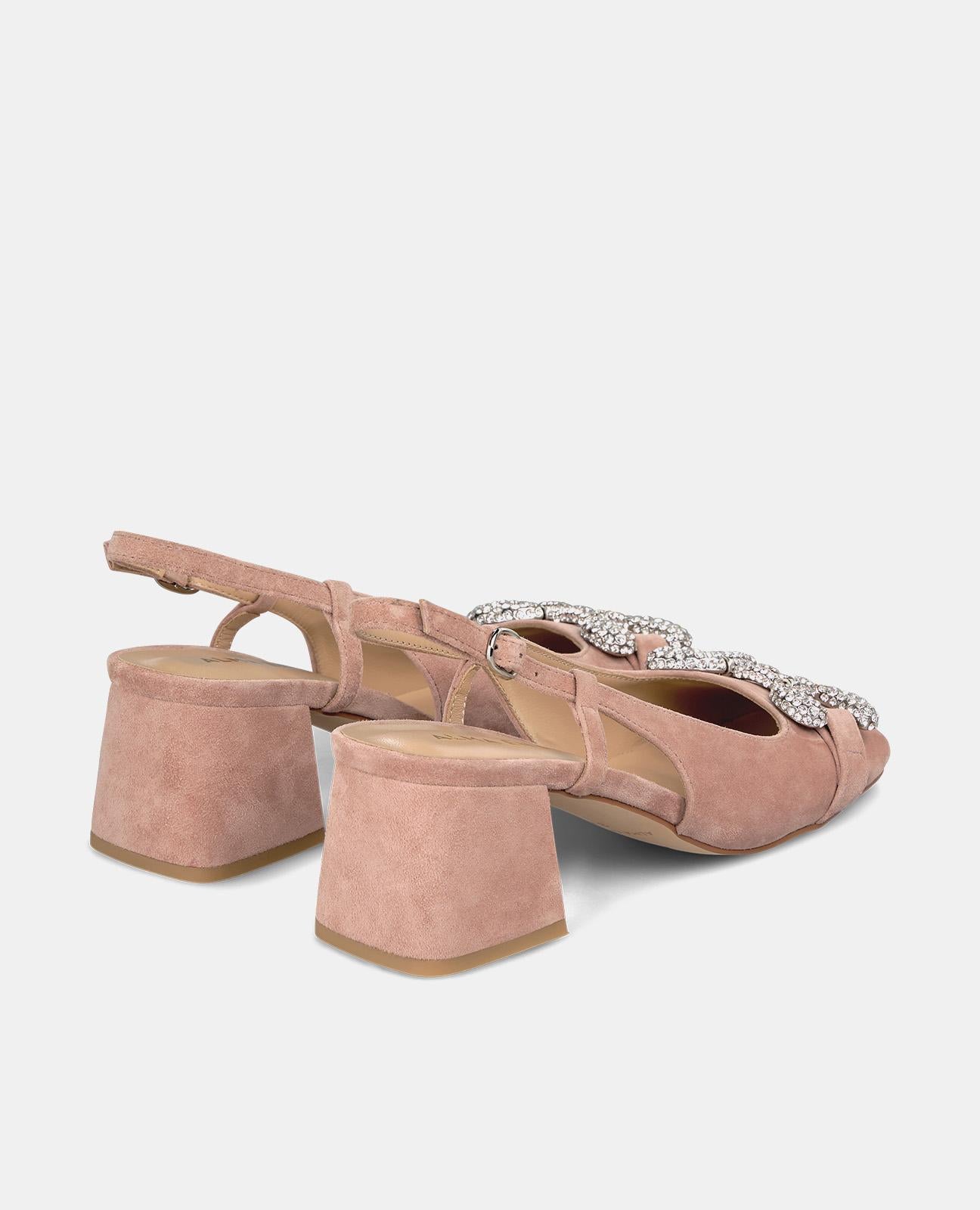 SQUARE HEEL BUCKLE SHOE