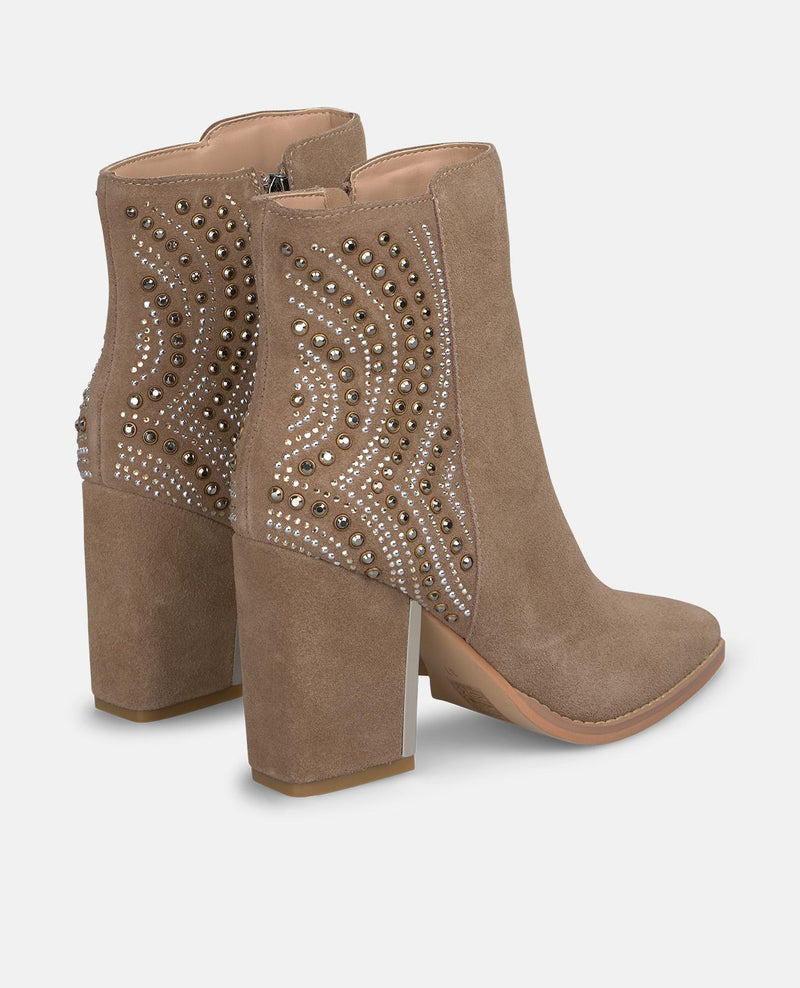 BOTÍN DIBUJO TACHAS