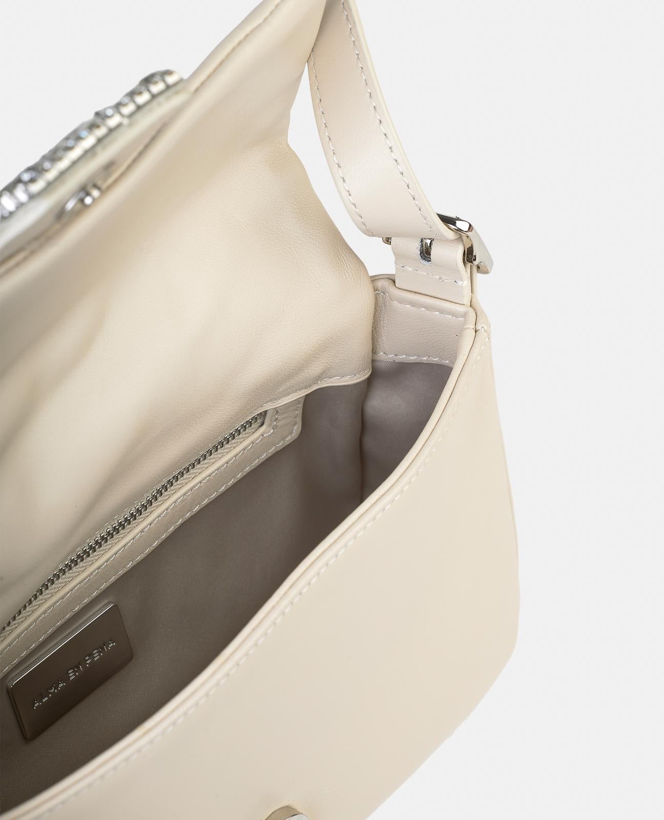 BOLSO ANILLA CON PEDRERÍA