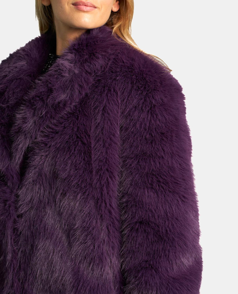 ABRIGO LARGO EFECTO PELO