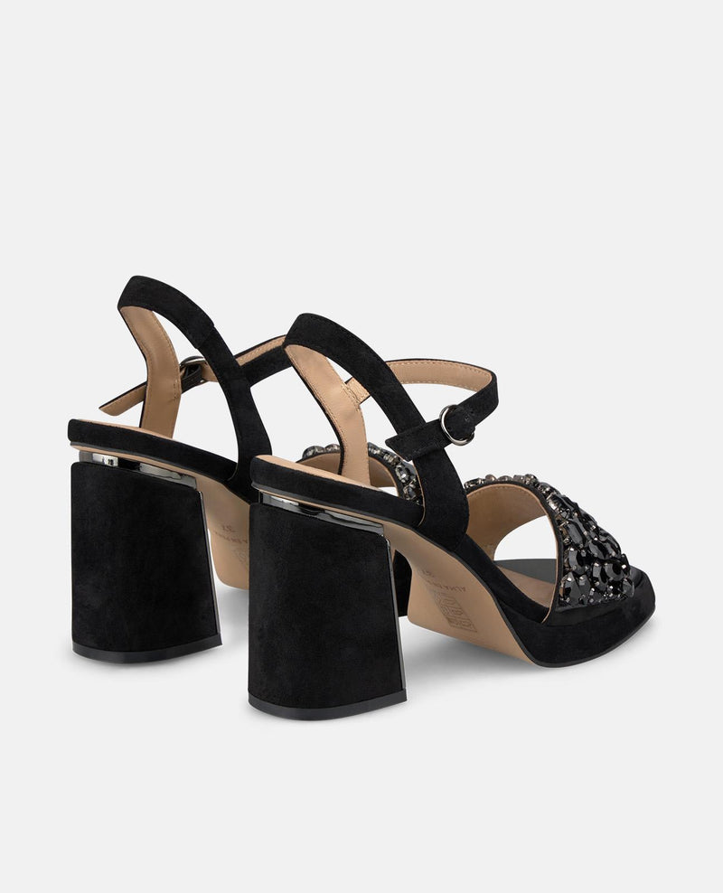 SANDALIA TACÓN ABALORIOS