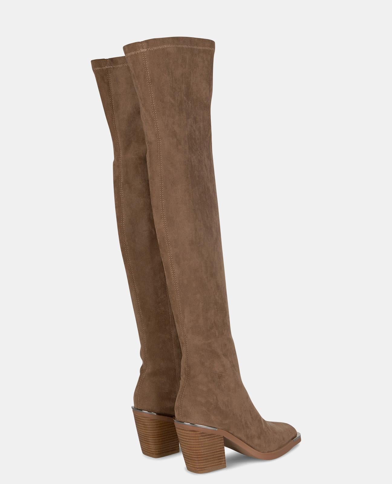 BOTA DE SALTO ALTO MOSQUETEIRO