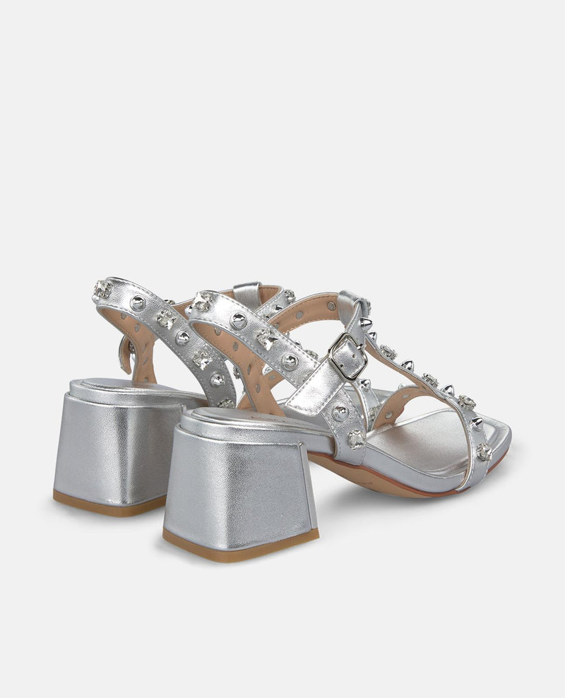 SANDALIA METALIZADA PEDRERIA