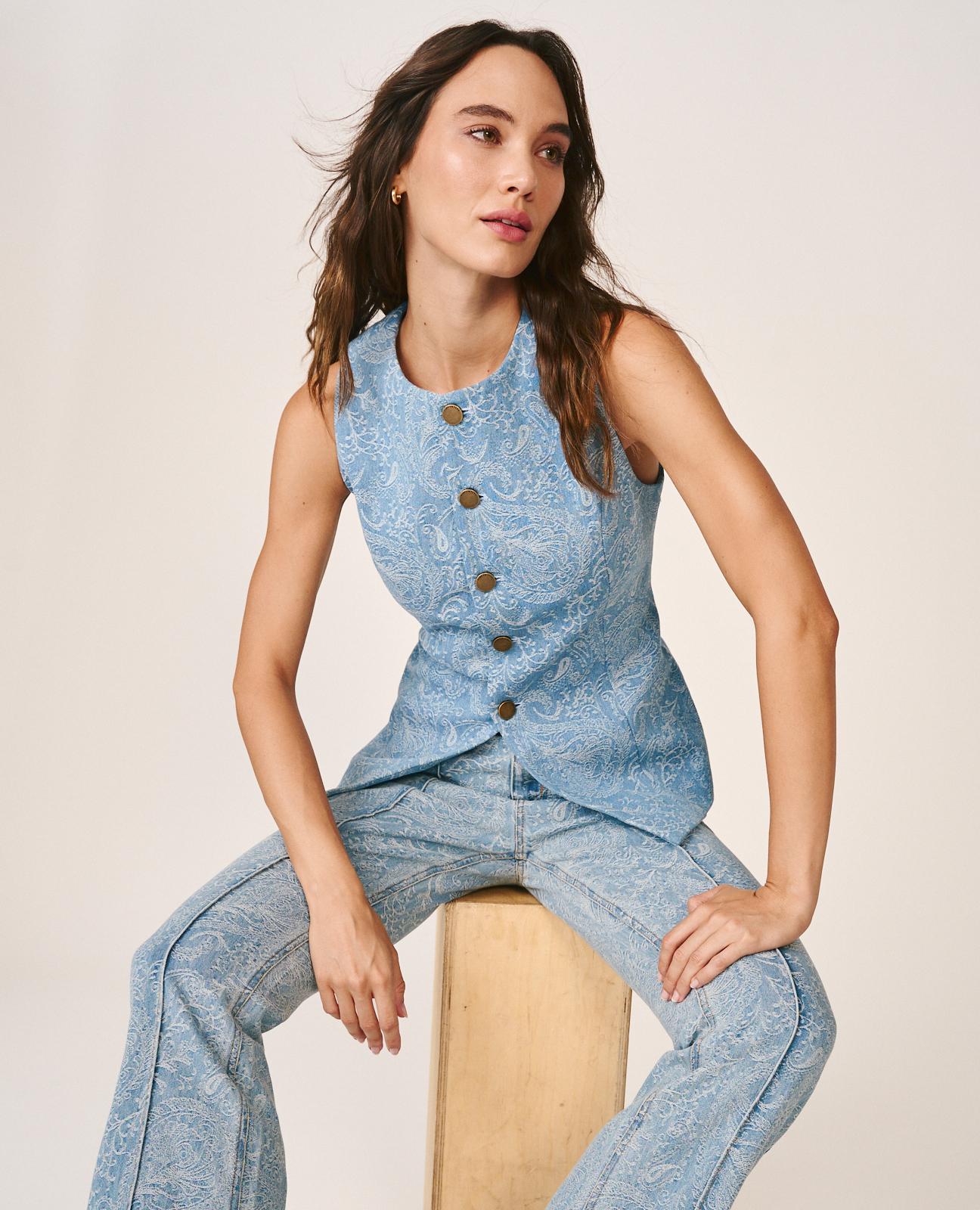 PANTALÓN VAQUERO FLARE PAISLEY
